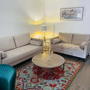  Guest house Riverside Double Garden View E14